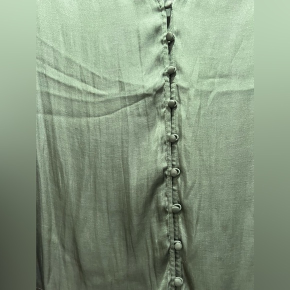 Banana Republic Green Blouse - Picture 3 of 8
